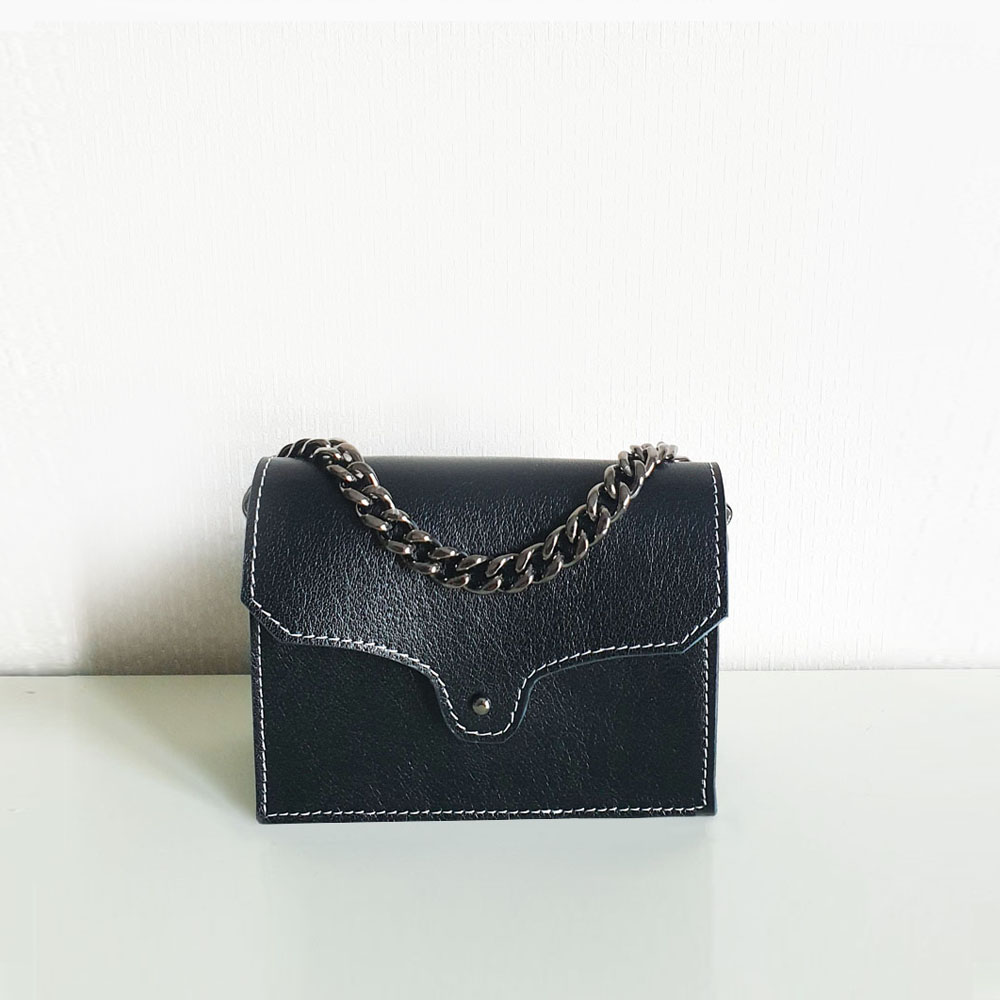 Leather Mini Bag M / Black